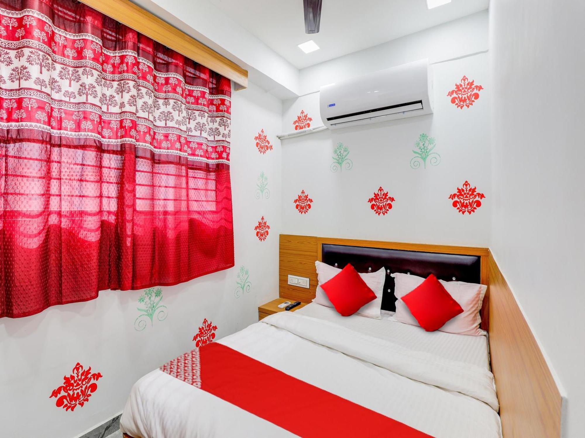 Hotel O Green City Surat Exterior foto