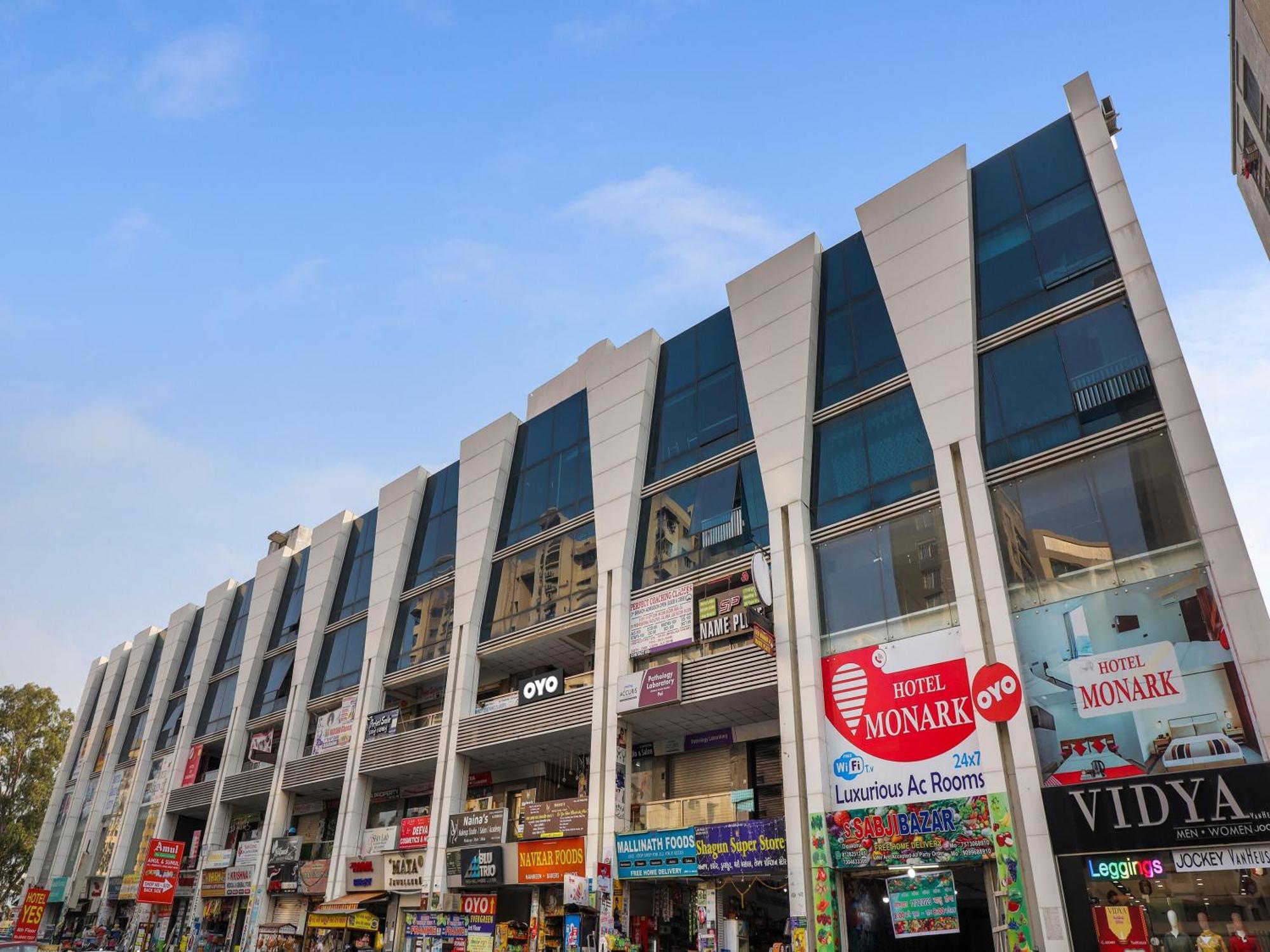 Hotel O Green City Surat Exterior foto